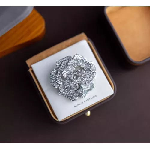 Chanel Brooches For Women #1327624 $36.00 USD, Wholesale Replica Chanel Brooches