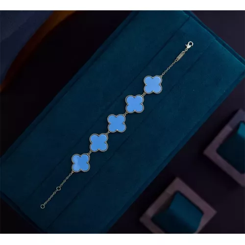 Van Cleef &amp; Arpels Bracelets For Women #1327639 $23.00 USD, Wholesale Replica Van Cleef &amp; Arpels Bracelets