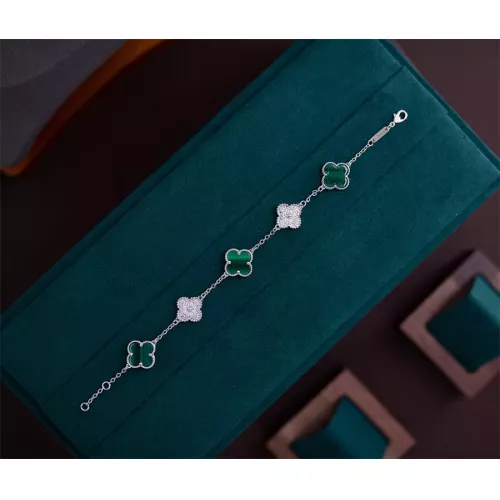 Van Cleef &amp; Arpels Bracelets For Women #1327652 $23.00 USD, Wholesale Replica Van Cleef &amp; Arpels Bracelets
