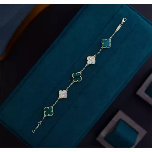 Van Cleef &amp; Arpels Bracelets For Women #1327653 $23.00 USD, Wholesale Replica Van Cleef &amp; Arpels Bracelets