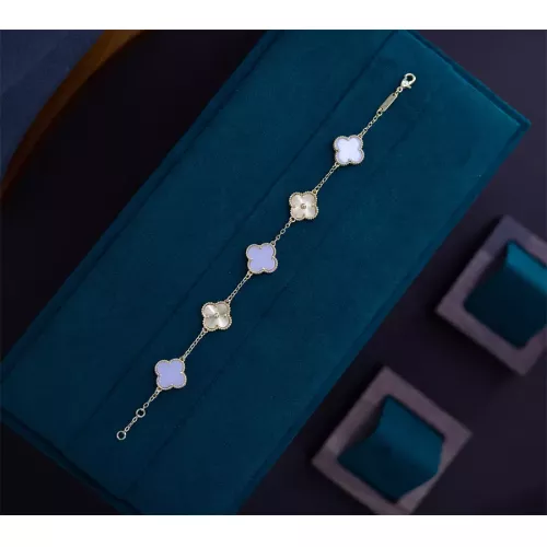 Van Cleef &amp; Arpels Bracelets For Women #1327654 $23.00 USD, Wholesale Replica Van Cleef &amp; Arpels Bracelets