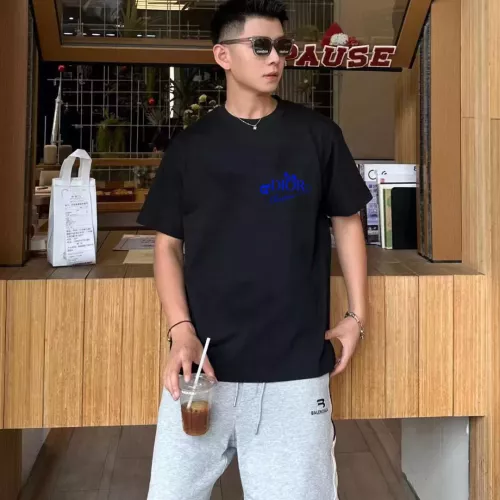 Replica Christian Dior T-Shirts Short Sleeved For Unisex #1327985 $34.00 USD for Wholesale