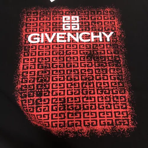 Replica Givenchy T-Shirts Short Sleeved For Men #1328532 $42.00 USD for Wholesale