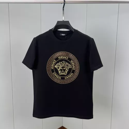 Versace T-Shirts Short Sleeved For Unisex #1328731 $68.00 USD, Wholesale Replica Versace T-Shirts