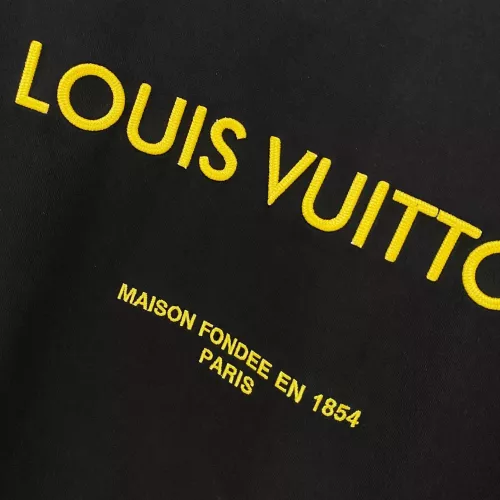 Replica Louis Vuitton LV T-Shirts Short Sleeved For Men #1328743 $85.00 USD for Wholesale