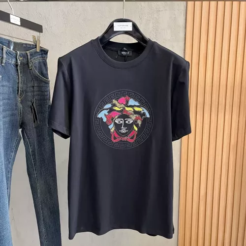Versace T-Shirts Short Sleeved For Unisex #1328761 $85.00 USD, Wholesale Replica Versace T-Shirts