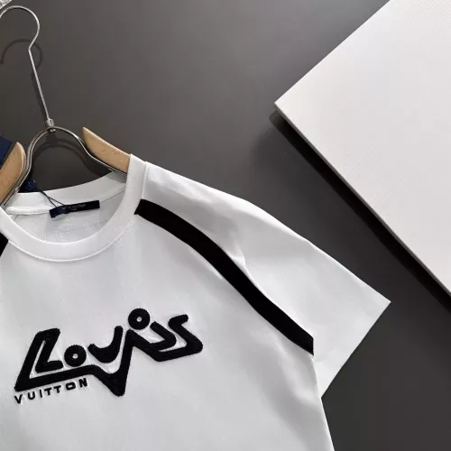 Replica Louis Vuitton LV T-Shirts Short Sleeved For Men #1328979 $85.00 USD for Wholesale