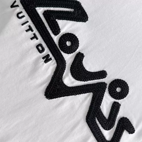 Replica Louis Vuitton LV T-Shirts Short Sleeved For Men #1328979 $85.00 USD for Wholesale