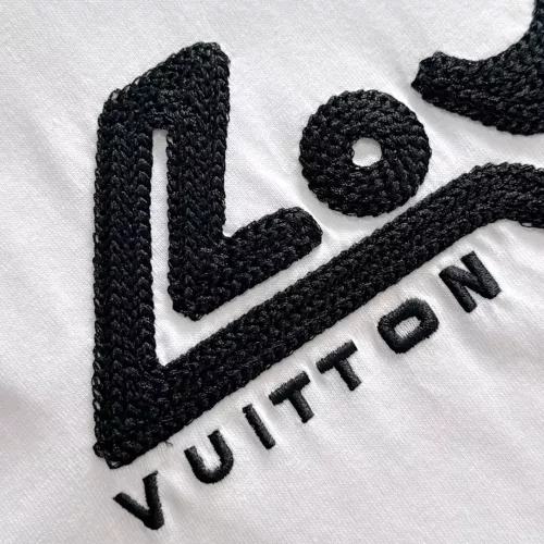 Replica Louis Vuitton LV T-Shirts Short Sleeved For Men #1328979 $85.00 USD for Wholesale