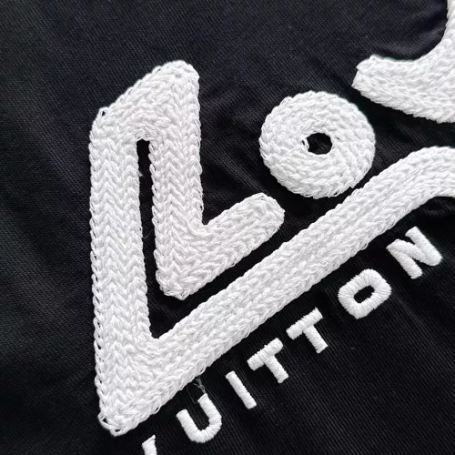 Replica Louis Vuitton LV T-Shirts Short Sleeved For Men #1328980 $85.00 USD for Wholesale