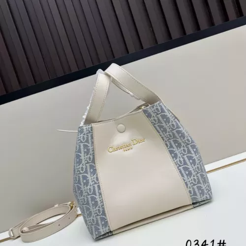 Christian Dior AAA Quality Handbags For Women #1331927 $100.00 USD, Wholesale Replica Christian Dior AAA Quality Handbags