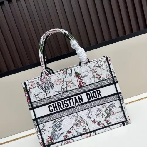 Christian Dior AAA Quality Tote-Handbags For Women #1331937 $96.00 USD, Wholesale Replica Christian Dior AAA Quality Handbags