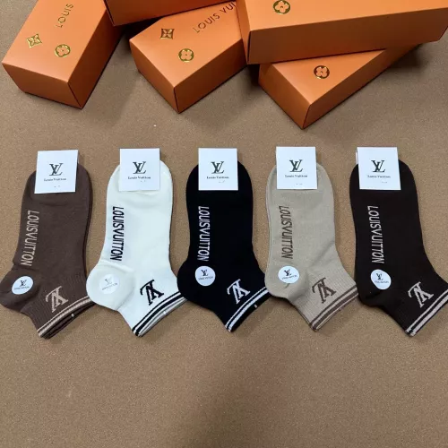 Replica Louis Vuitton LV Socks For Women #1332485 $25.00 USD for Wholesale
