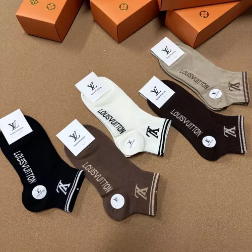Replica Louis Vuitton LV Socks For Women #1332485 $25.00 USD for Wholesale