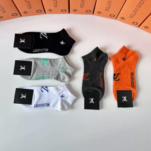 Replica Louis Vuitton LV Socks #1332491 $27.00 USD for Wholesale