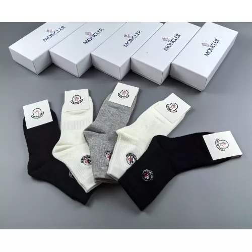 Replica Moncler Socks #1332606 $29.00 USD for Wholesale