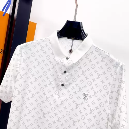 Replica Louis Vuitton LV T-Shirts Short Sleeved For Men #1333463 $48.00 USD for Wholesale