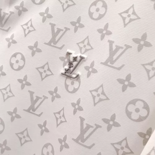 Replica Louis Vuitton LV T-Shirts Short Sleeved For Men #1333463 $48.00 USD for Wholesale
