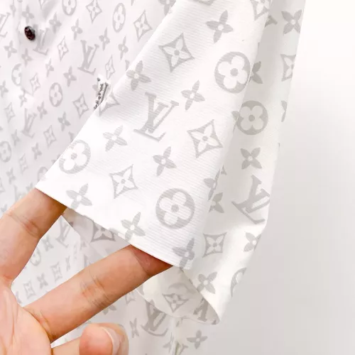 Replica Louis Vuitton LV T-Shirts Short Sleeved For Men #1333463 $48.00 USD for Wholesale