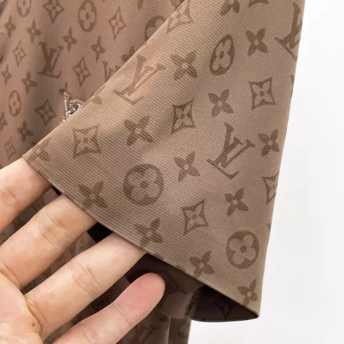 Replica Louis Vuitton LV T-Shirts Short Sleeved For Men #1333464 $48.00 USD for Wholesale