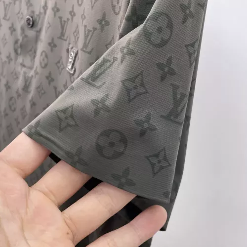 Replica Louis Vuitton LV T-Shirts Short Sleeved For Men #1333465 $48.00 USD for Wholesale