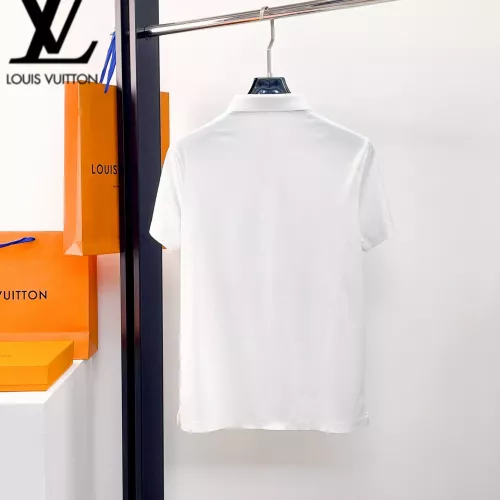 Replica Louis Vuitton LV T-Shirts Short Sleeved For Men #1333492 $48.00 USD for Wholesale