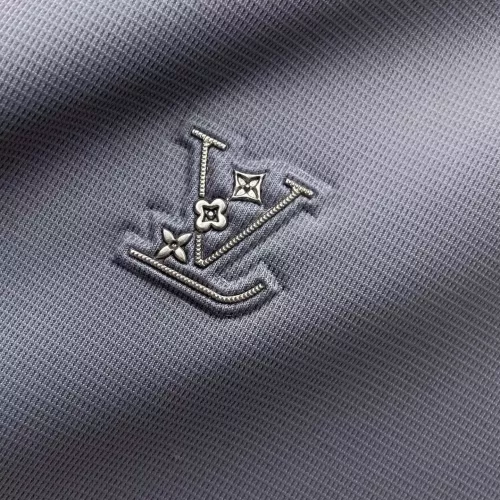 Replica Louis Vuitton LV T-Shirts Short Sleeved For Men #1333494 $48.00 USD for Wholesale