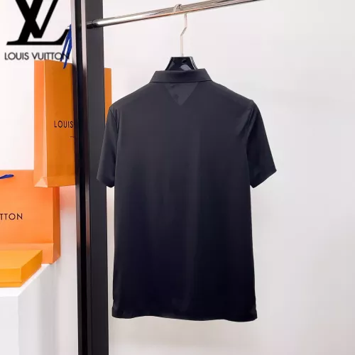 Replica Louis Vuitton LV T-Shirts Short Sleeved For Men #1333495 $48.00 USD for Wholesale
