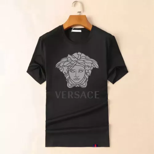 Versace T-Shirts Short Sleeved For Men #1335028 $40.00 USD, Wholesale Replica Versace T-Shirts