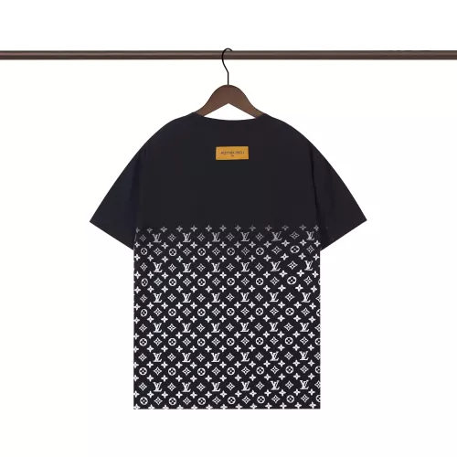 Replica Louis Vuitton LV T-Shirts Short Sleeved For Unisex #1335334 $29.00 USD for Wholesale