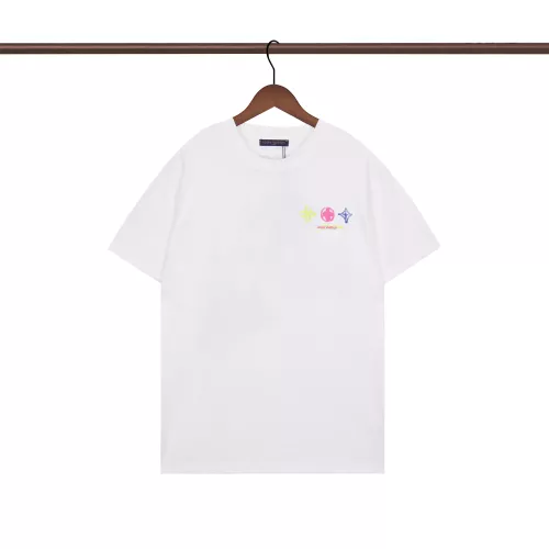 Replica Louis Vuitton LV T-Shirts Short Sleeved For Unisex #1335339 $29.00 USD for Wholesale