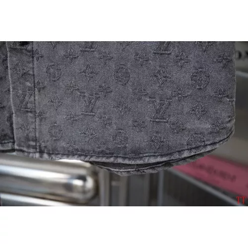 Replica Louis Vuitton LV Shirts Short Sleeved For Unisex #1335542 $64.00 USD for Wholesale
