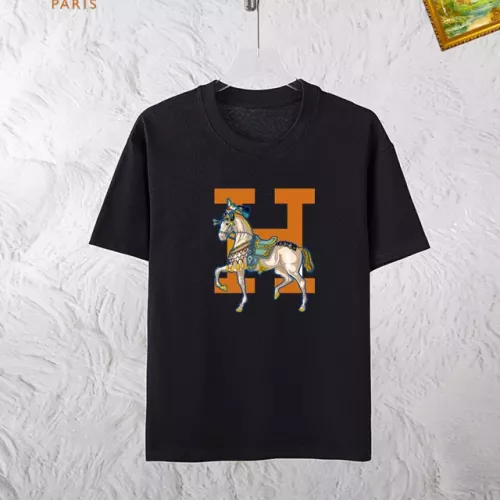 Replica Hermes Tracksuits Short Sleeved For Men #1336077 $48.00 USD for Wholesale