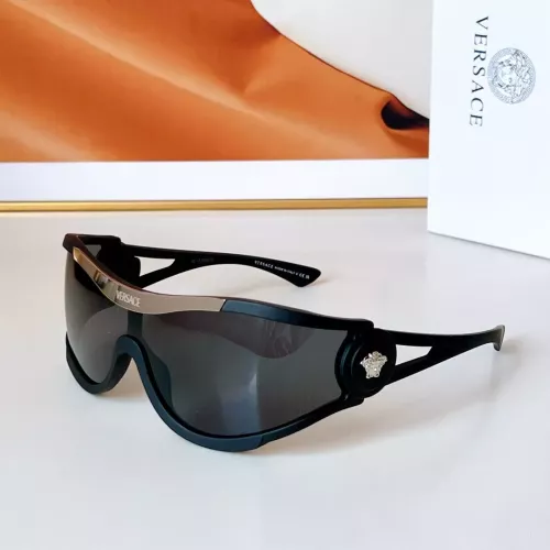 Versace AAA Quality Sunglasses #1336243 $48.00 USD, Wholesale Replica Versace AAA Quality Sunglasses