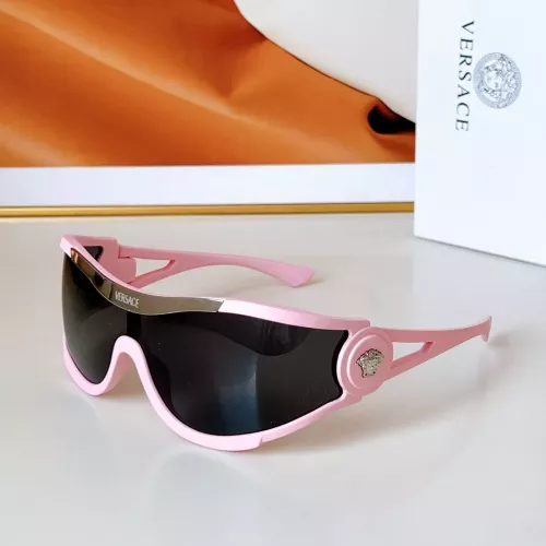 Versace AAA Quality Sunglasses #1336250 $48.00 USD, Wholesale Replica Versace AAA Quality Sunglasses