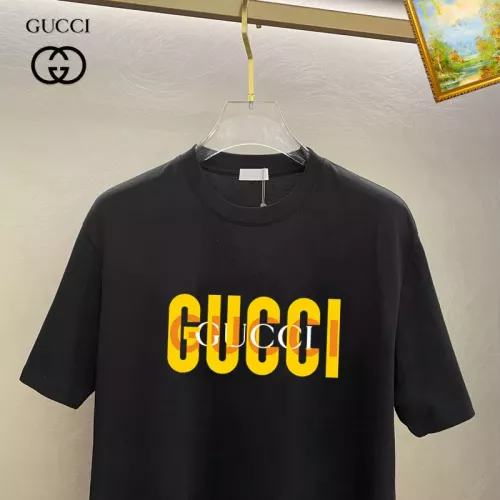 Replica Gucci T-Shirts Short Sleeved For Unisex #1336257 $25.00 USD for Wholesale