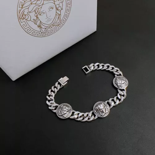 Versace Bracelets #1336782 $56.00 USD, Wholesale Replica Versace Bracelets
