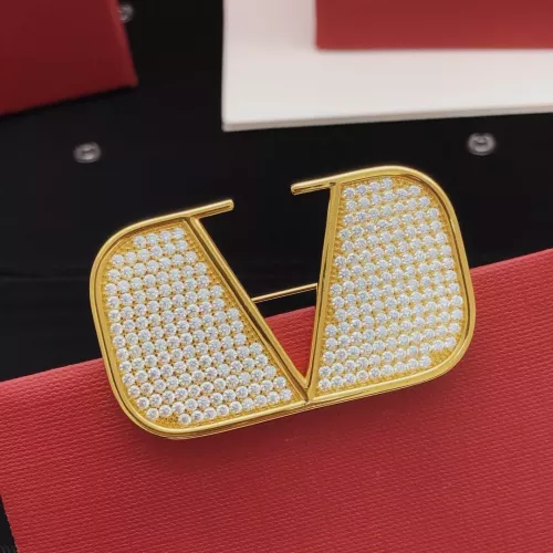 Valentino Brooches For Women #1336784 $32.00 USD, Wholesale Replica Valentino Brooches