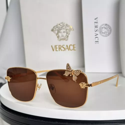 Versace AAA Quality Sunglasses #1337284 $60.00 USD, Wholesale Replica Versace AAA Quality Sunglasses