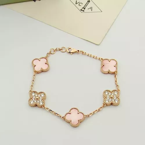 Van Cleef &amp; Arpels Bracelets For Women #1337411 $32.00 USD, Wholesale Replica Van Cleef &amp; Arpels Bracelets