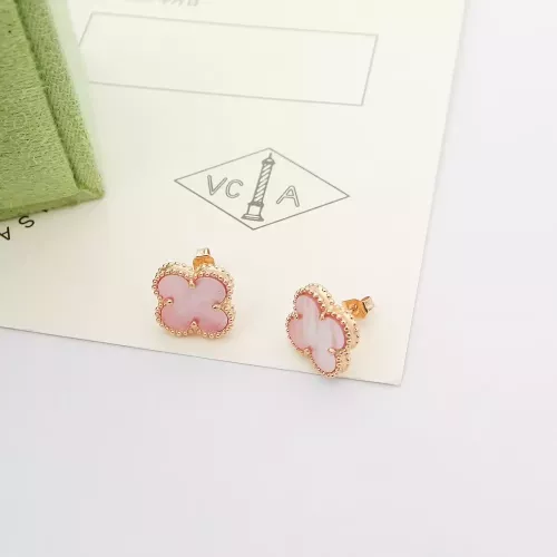 Van Cleef &amp; Arpels Earrings For Women #1337452 $25.00 USD, Wholesale Replica Van Cleef &amp; Arpels Earrings