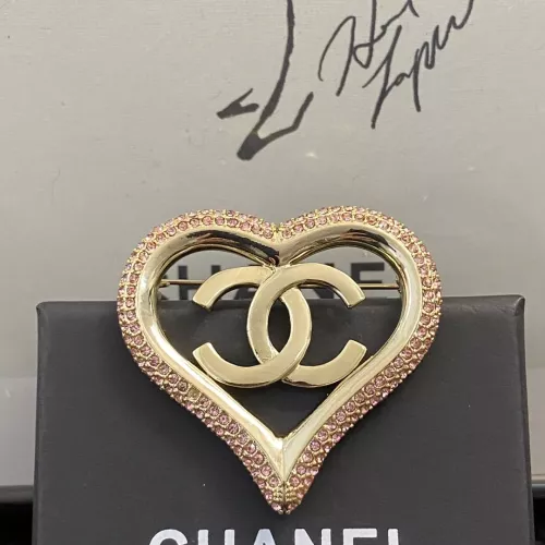 Replica Chanel Brooches For Women #1337556 $42.00 USD for Wholesale
