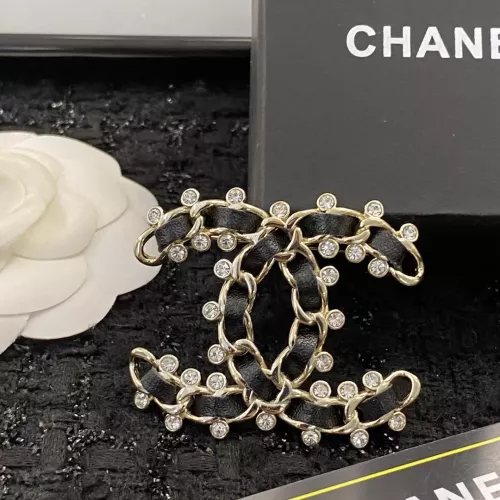 Chanel Brooches For Women #1337567 $34.00 USD, Wholesale Replica Chanel Brooches
