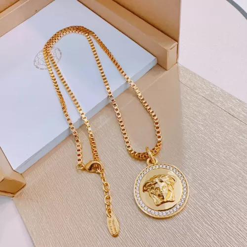 Versace Necklaces #1337655 $42.00 USD, Wholesale Replica Versace Necklaces