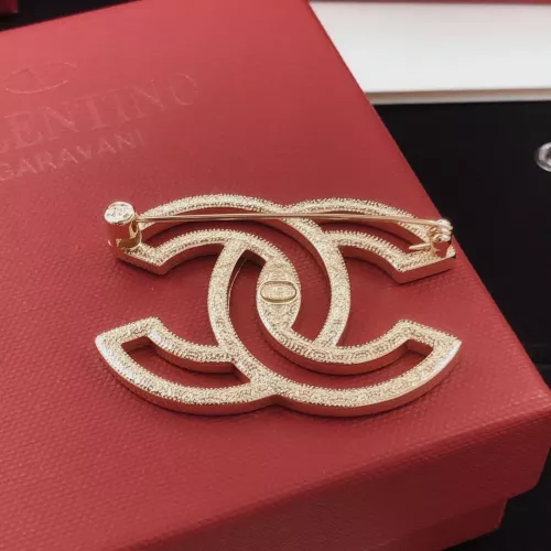 Replica Chanel Brooches For Women #1337694 $27.00 USD for Wholesale