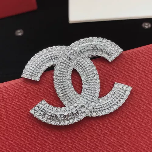 Chanel Brooches For Women #1337704 $29.00 USD, Wholesale Replica Chanel Brooches