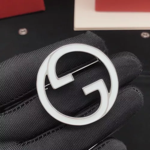 Gucci Brooches For Women #1337712 $27.00 USD, Wholesale Replica Gucci Brooches