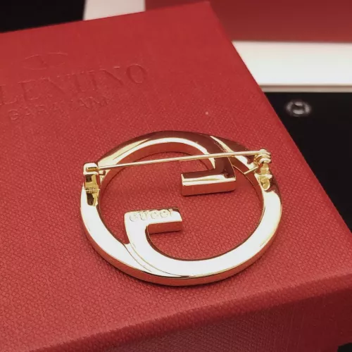 Replica Gucci Brooches For Women #1337713 $27.00 USD for Wholesale