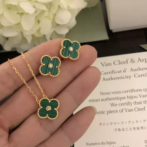 Replica Van Cleef & Arpels Jewelry Set For Women #1337742 $45.00 USD for Wholesale