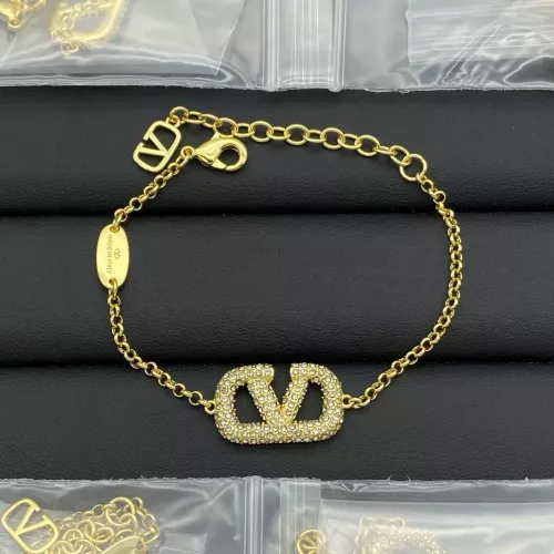Valentino Bracelets #1337967 $23.00 USD, Wholesale Replica Valentino Bracelets